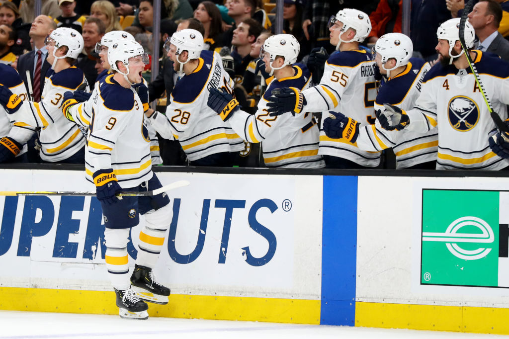 scores twice in Sabres' win over Bruins 
