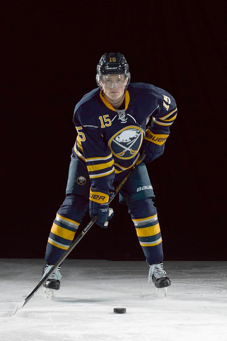 Bauer outfits Eichel in Sabres' blue 