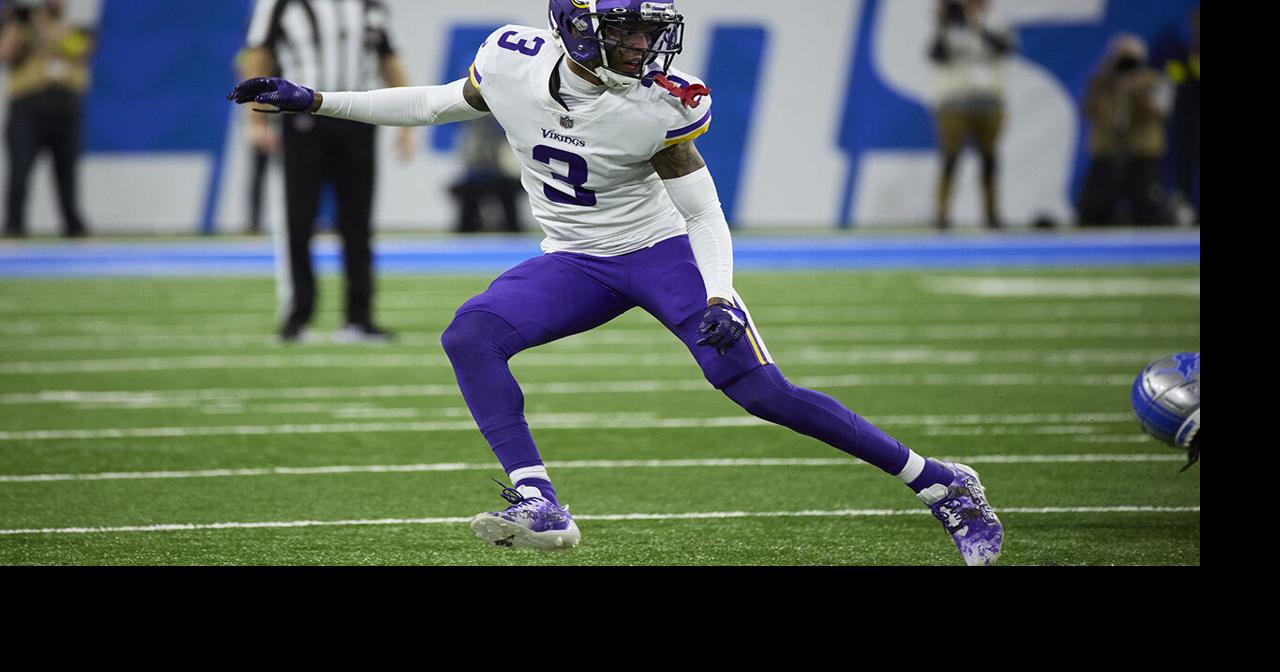 Minnesota Vikings cornerback Cameron Dantzler Sr. watches the in 2023