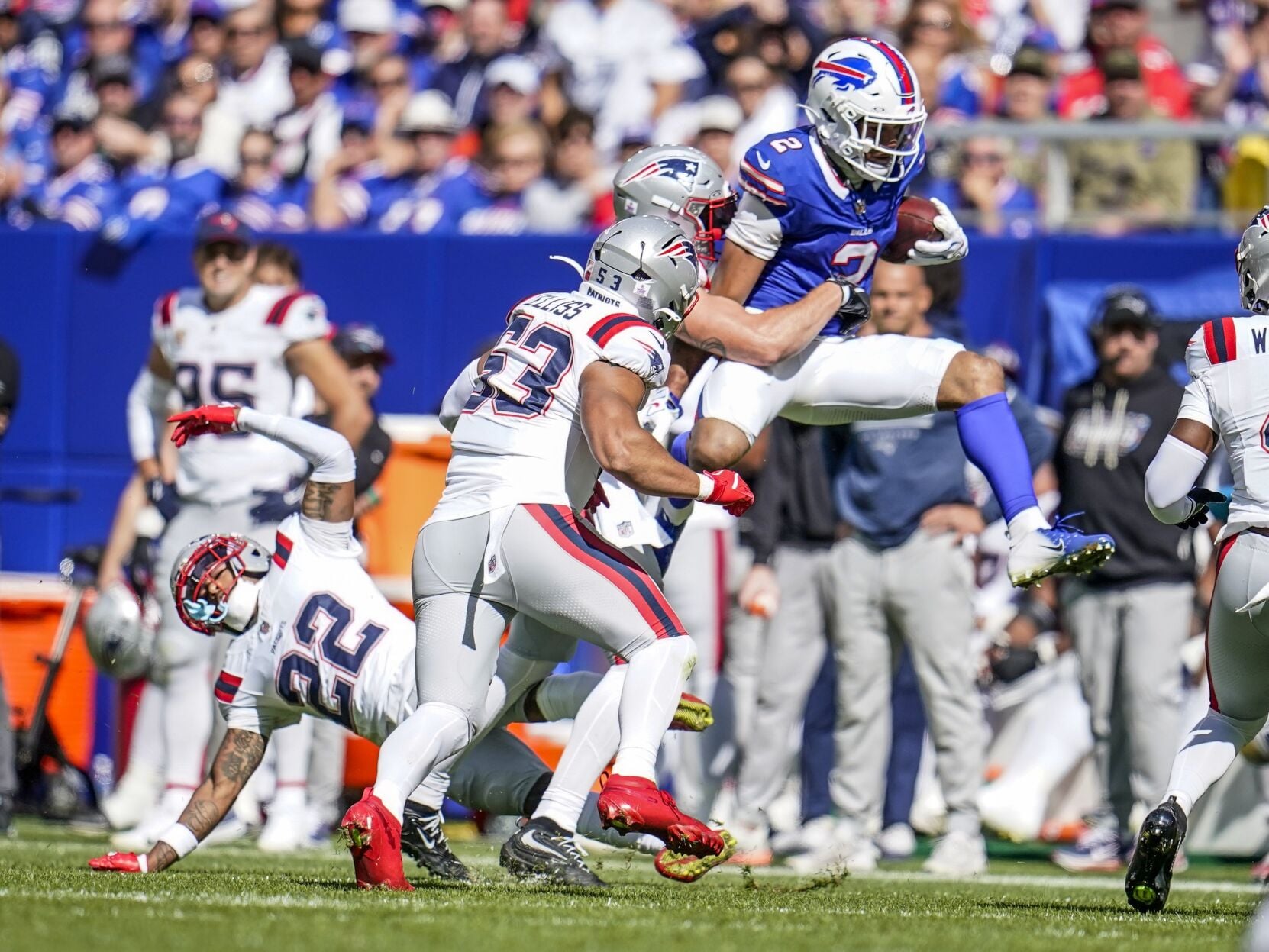 DJ Moore, Ed Oliver sit out Bills’ practice in California