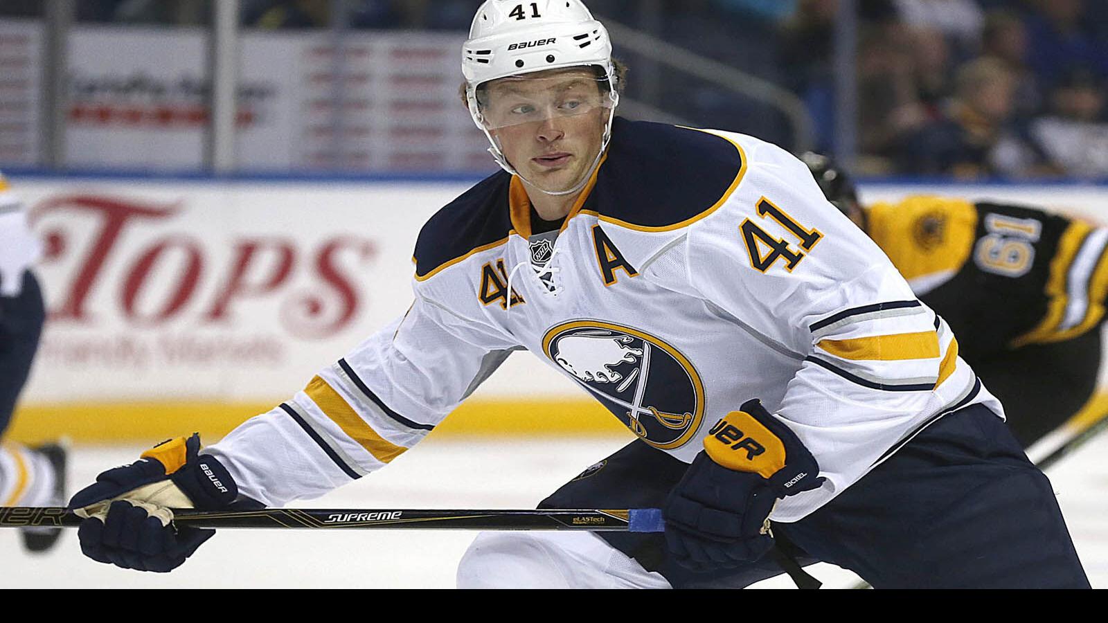 You Could See It Right From The Get Go A Look Back At Jack Eichel S First Sabres Training Camp Buffalo Sabres News Buffalonews Com