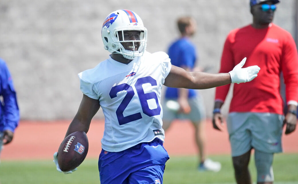 Buffalo Bills running back Devin Singletary (26) runs during a