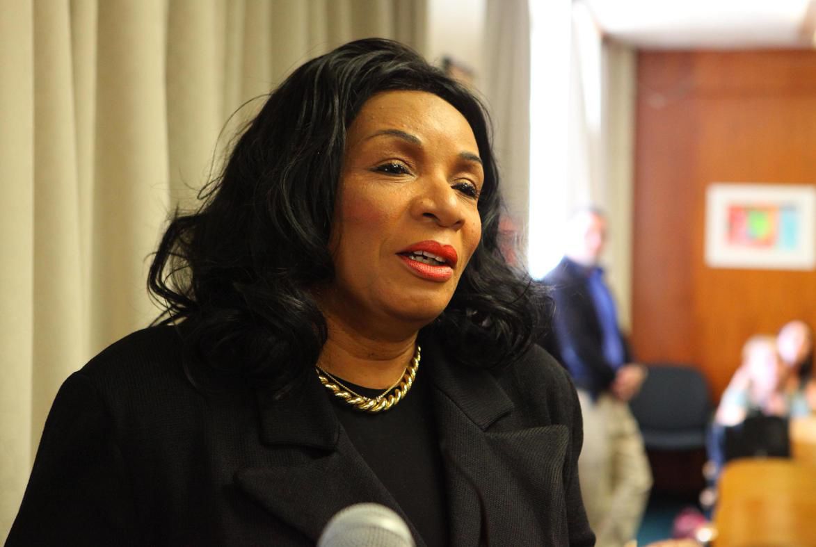 Barton can return as principal of McKinley High School, School Board