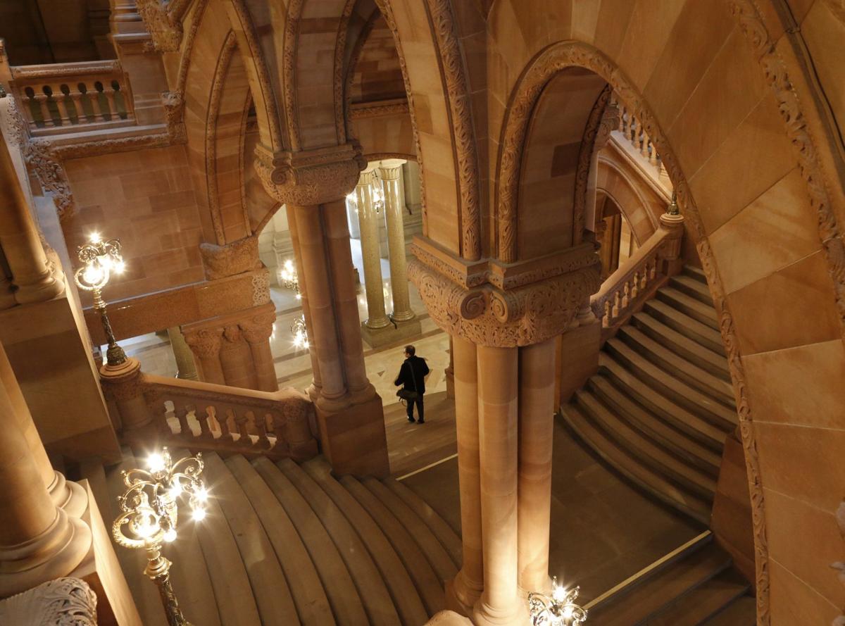 Big salary boost poses dilemma for some state lawmakers