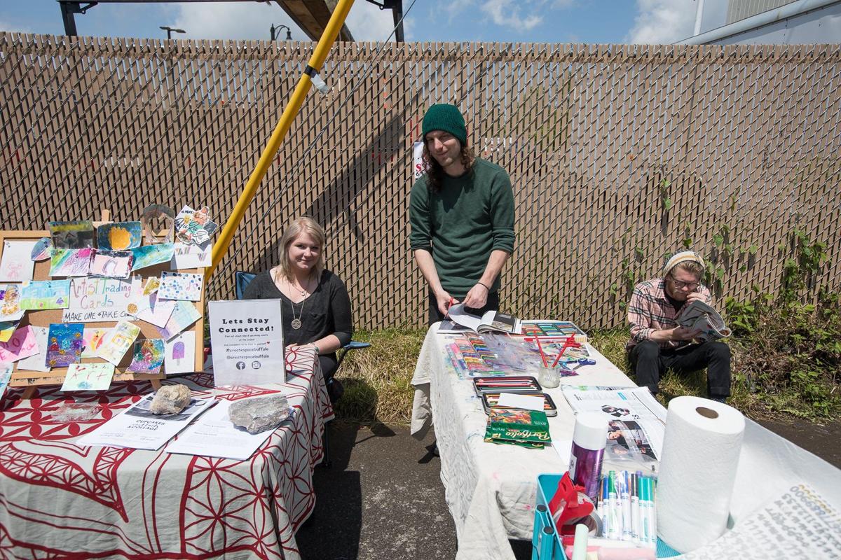 Smiles At Hertel Alley Street Art Festival Multimedia Buffalonews Com Mystery shrouds the death of koshy unnunni, an expatriate, whose body was found in a mortuary in saudi arabia. buffalo news
