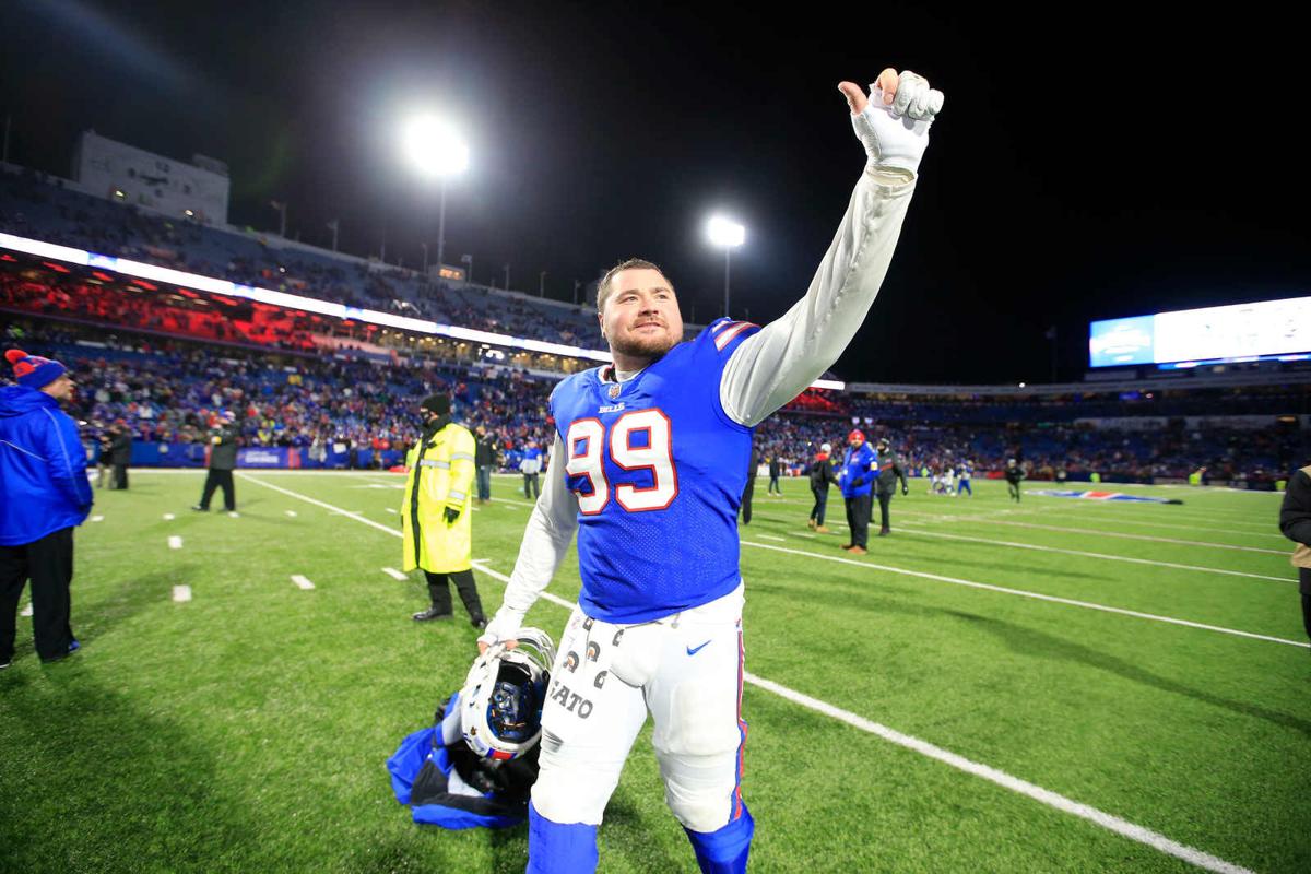 Harrison Phillips selected as Buffalo's Walter Payton Man of the Year  nominee for second consecutive year