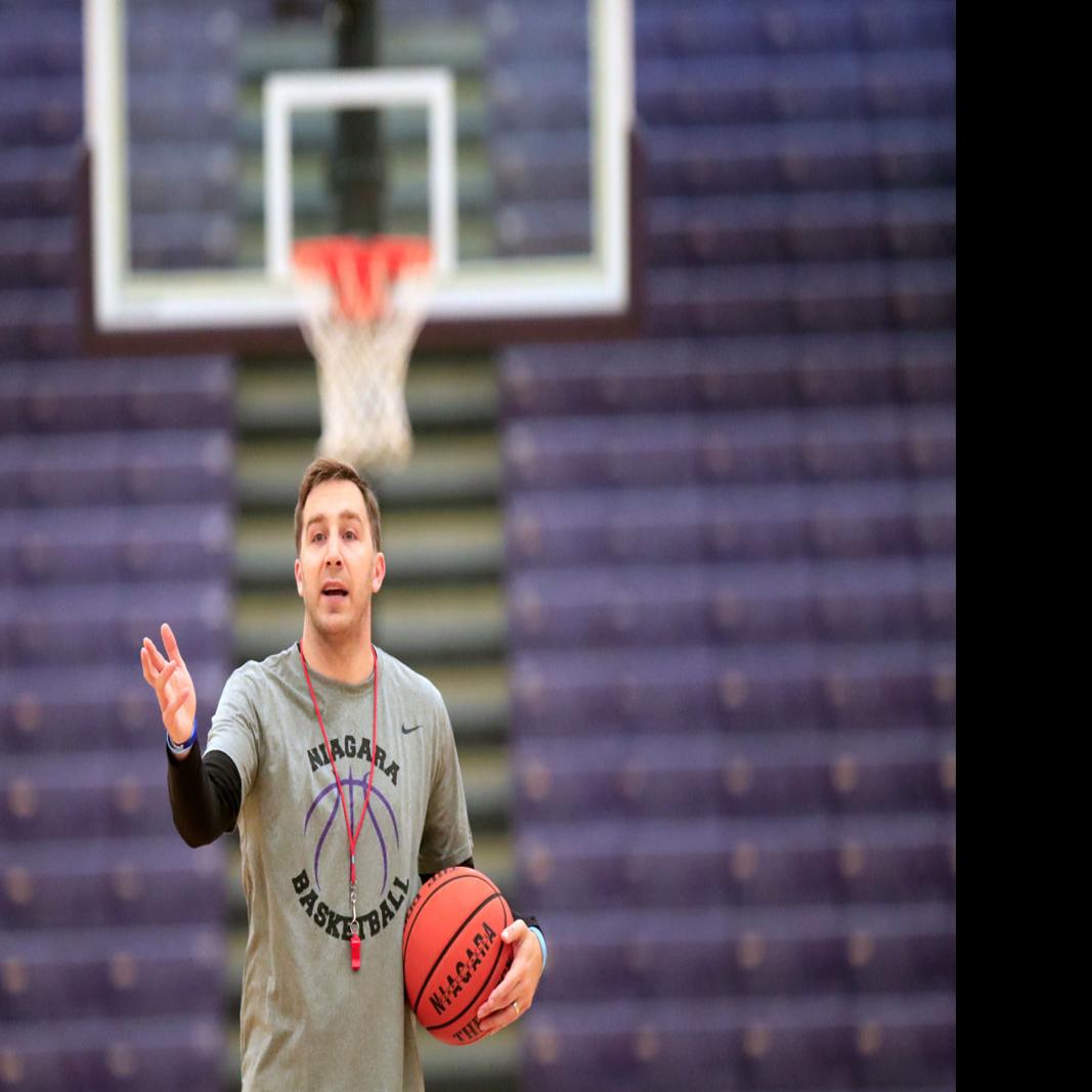 Niagara To Promote Greg Paulus As Head Men S Basketball Coach College Buffalonews Com