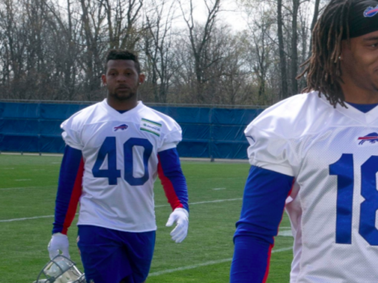 Who S Quavo Why Is He Wearing A Bills Jersey And What Does Bills Wr Kolby Listenbee Have To Do With This Local News Buffalonews Com