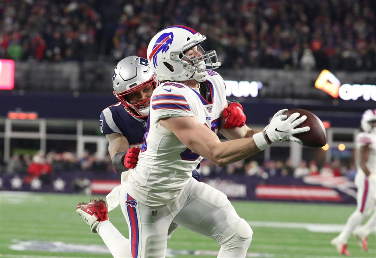 Buffalo Bills Fall To New England Patriots 24 17 Multimedia Buffalonews Com