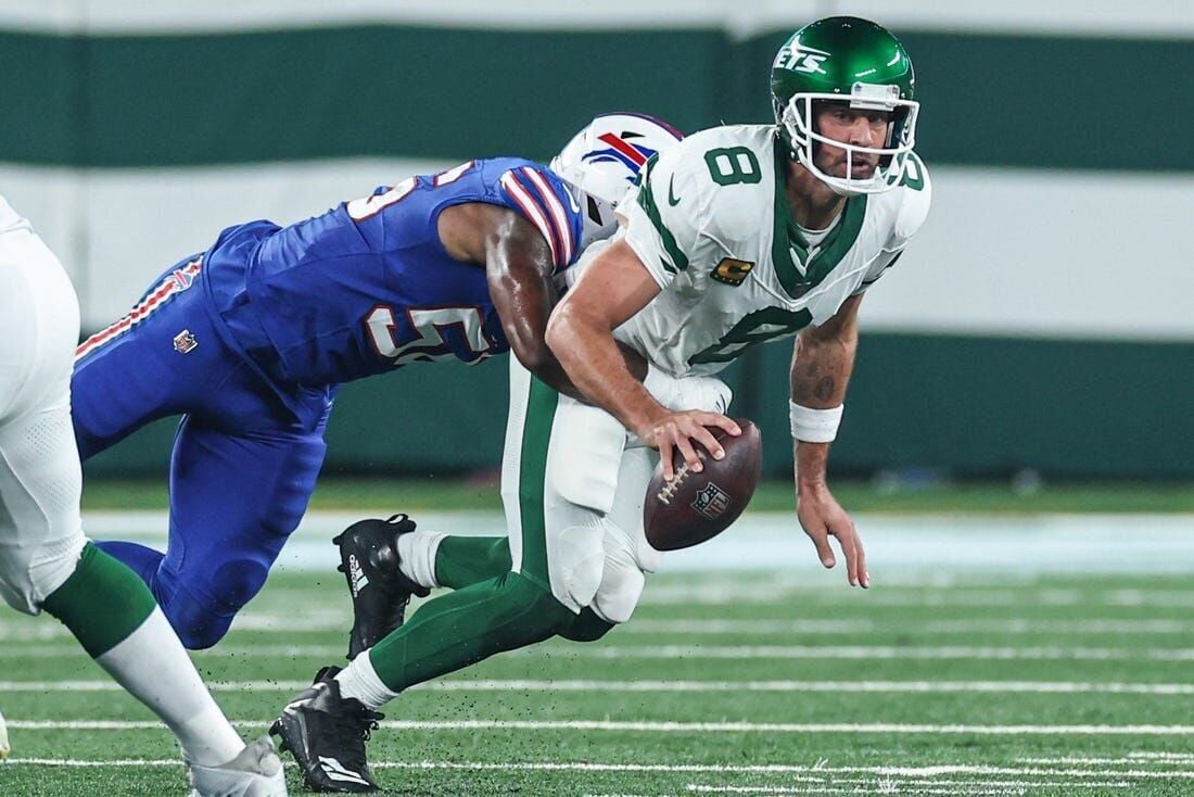 Jets lose Rodgers to Achilles injury, then rally to stun Bills 22-16 in OT, Sports