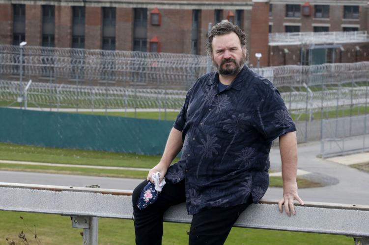 Lockport man's prison memoir: 'I knew there was a story there that wasn ...