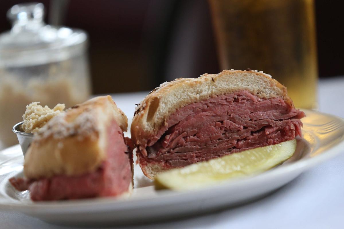 Eckl's roast beef on weck