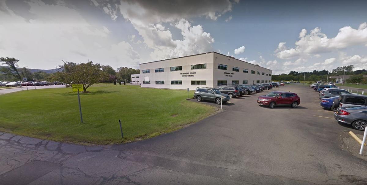 Cuba residents accused of 30,000 food stamp fraud while scrapping