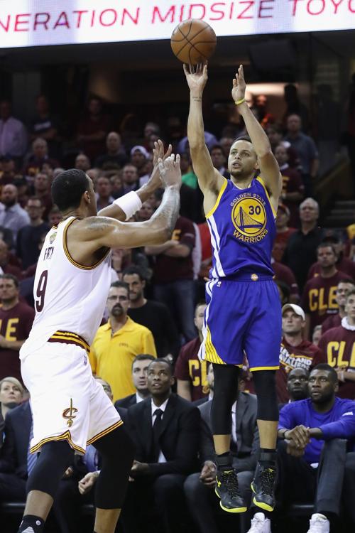 Comparing Warriors With Past Great Teams Makes Interesting Debate