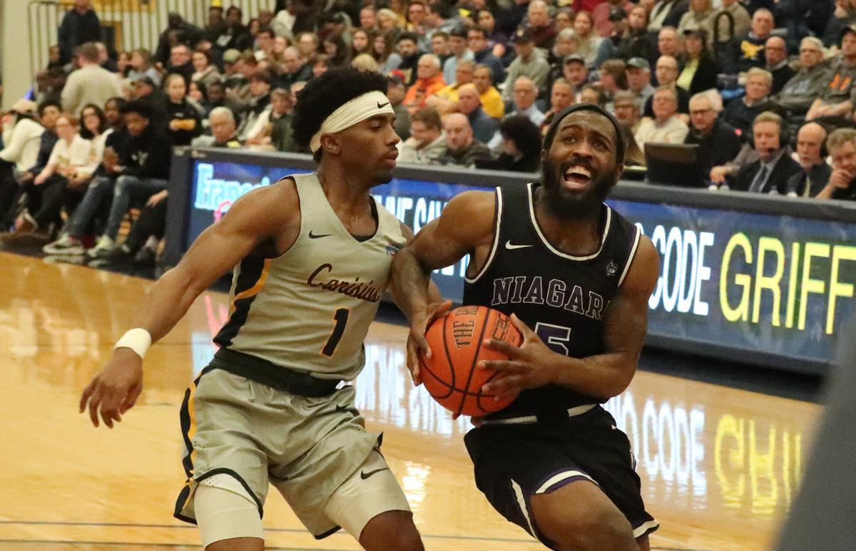 Majesty Brandon Canisius Spoil Niagara S Bid For Maac Tournament