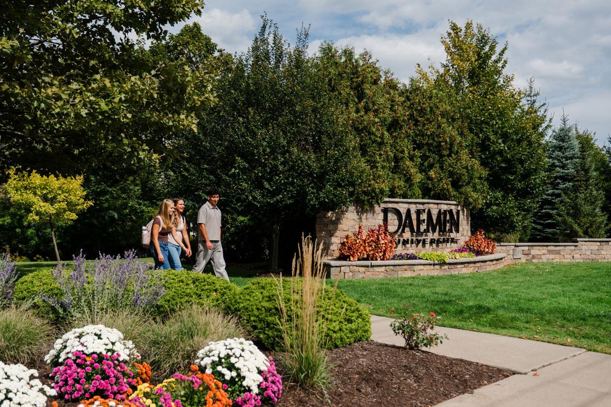 Daemen