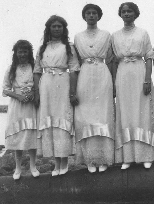 Romanov Sisters A Poignant Look At Final Days Of Tsar S Doomed Daughters Lifestyles Buffalonews Com Wikimedia commons maria romanov and anastasia roughhouse with their cousin, grand duke dmitri the death and legacy of maria romanov. romanov sisters a poignant look at
