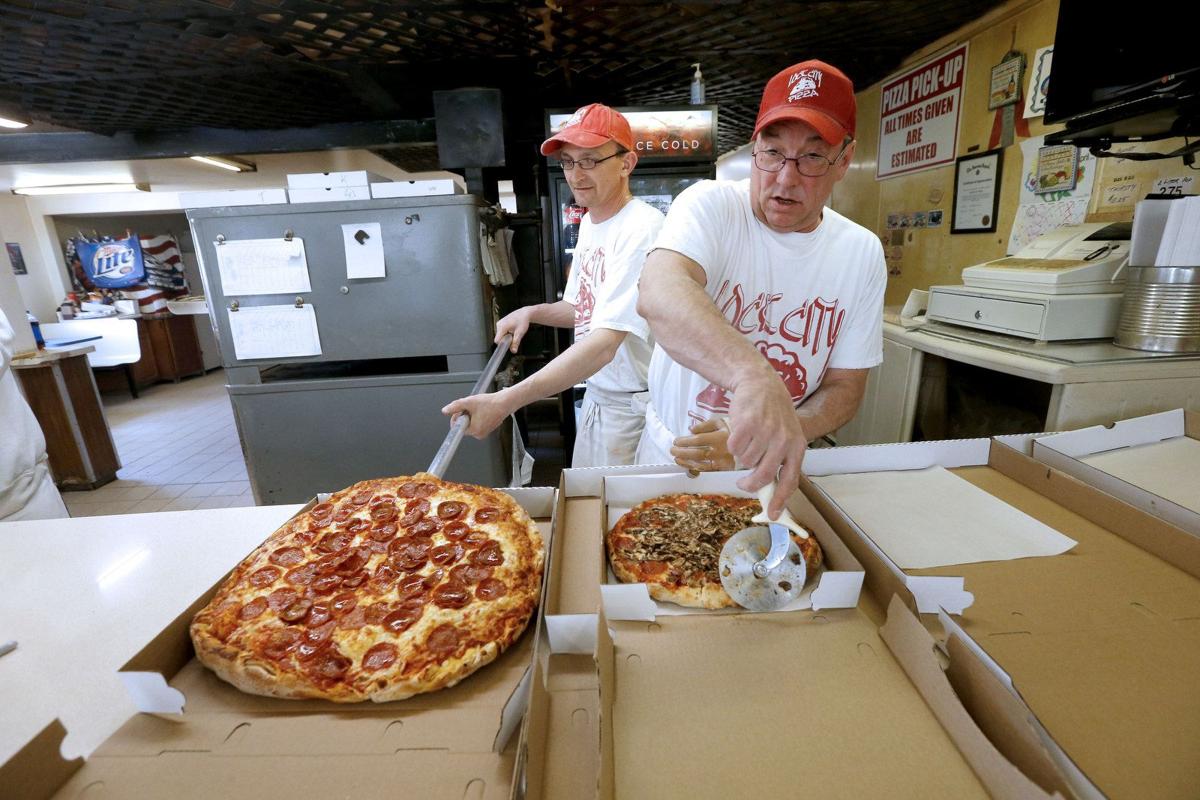 Lock City Pizza Multimedia Buffalonews Com