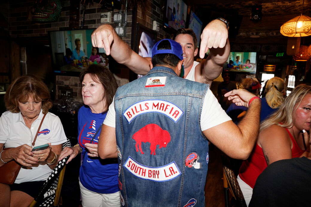 Bills Mafia in LA