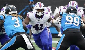 Reggie Gilliam played through two torn groin muscles for the Bills last season