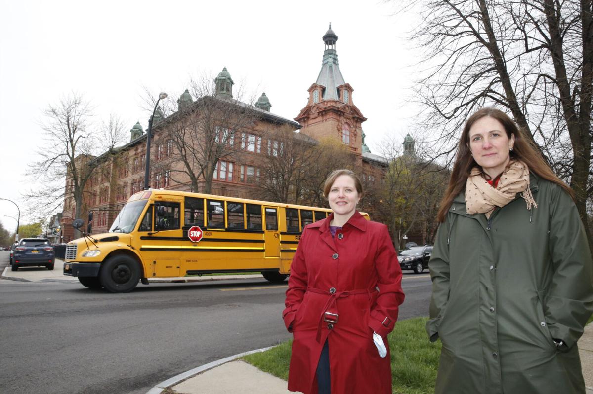 Doctors call for schools to fully reopen