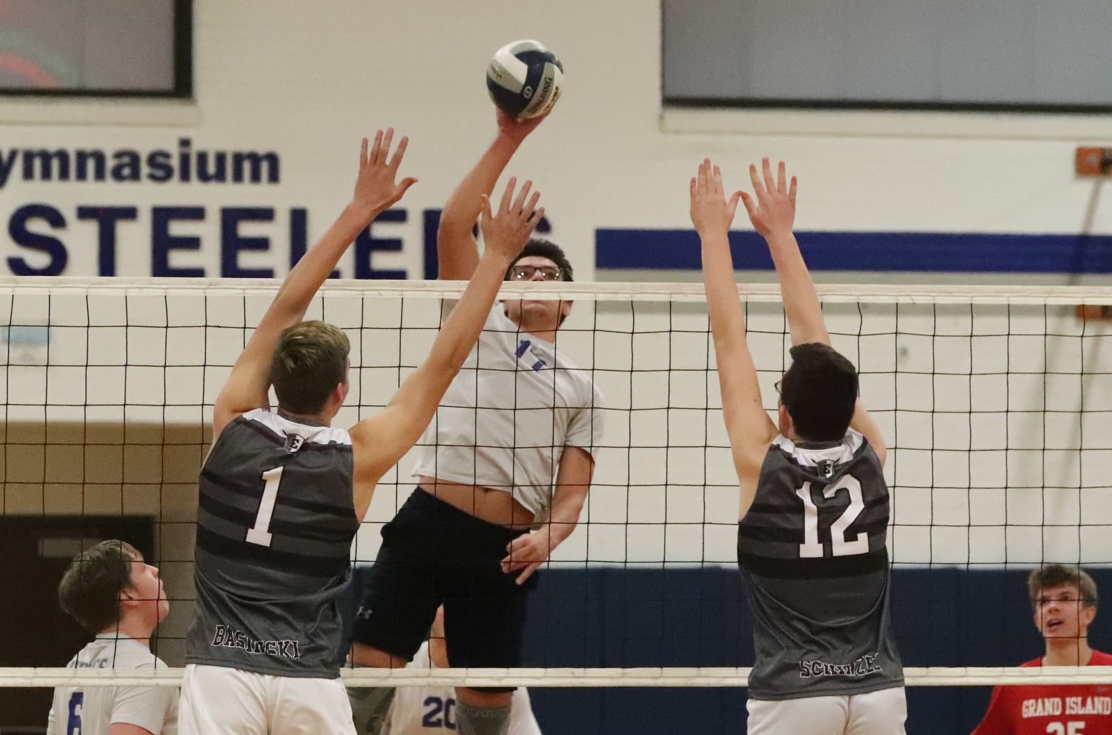 boys volleyball