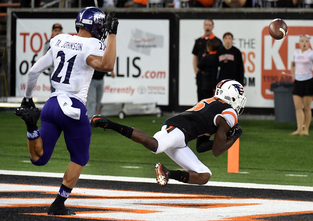 Buffalo Bills Taron Johnson Unsigned Running with Ball Photograph