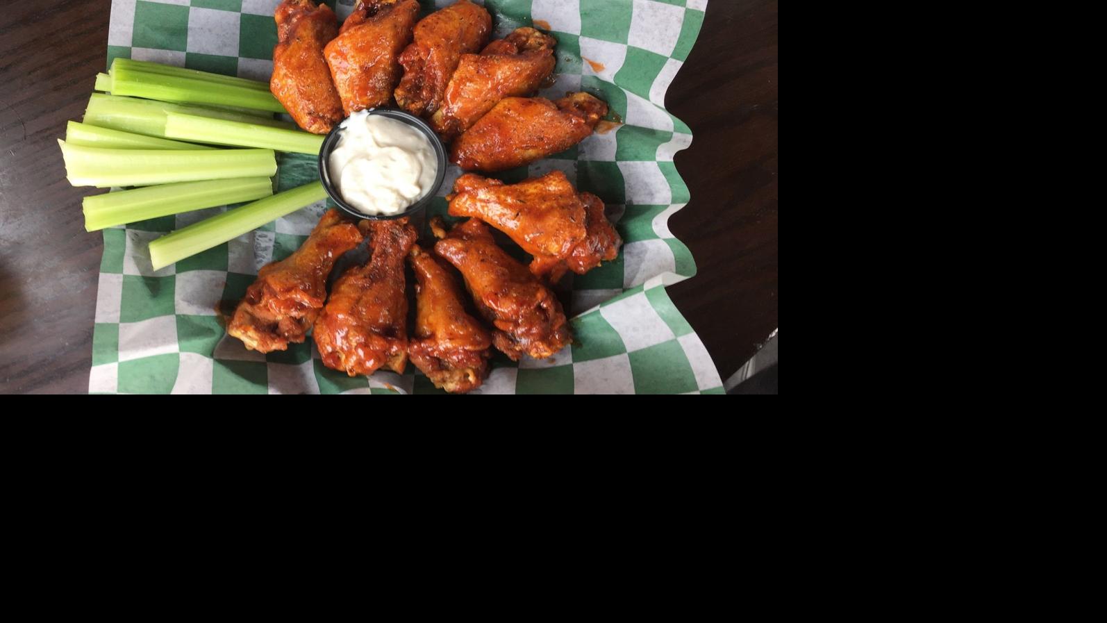 Espn Came To Buffalo And Ate Wings From Applebee S Twitter Wasn T