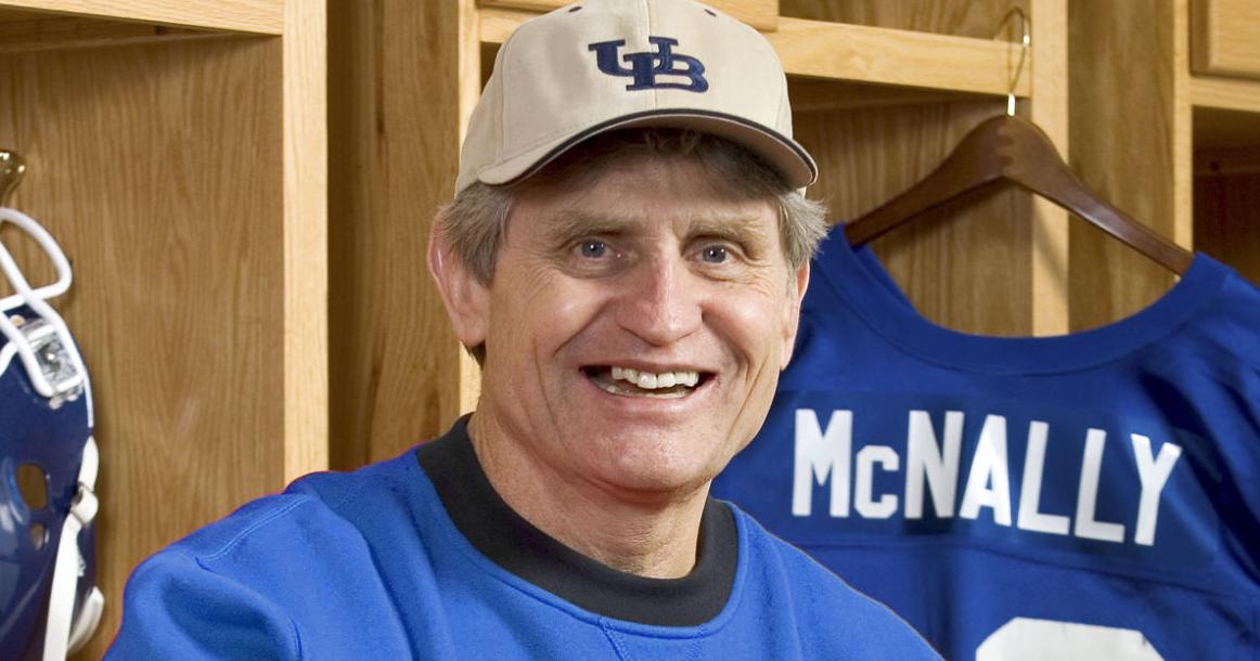 Farewell dinner to honor football legend Jim 'Mouse' McNally