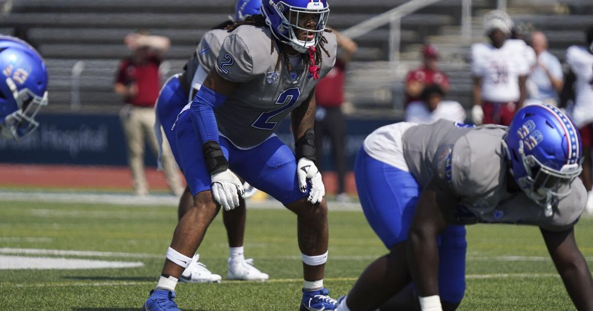 Red Murdock College UB linebacker Red Murdock is one of nation’s top tacklers