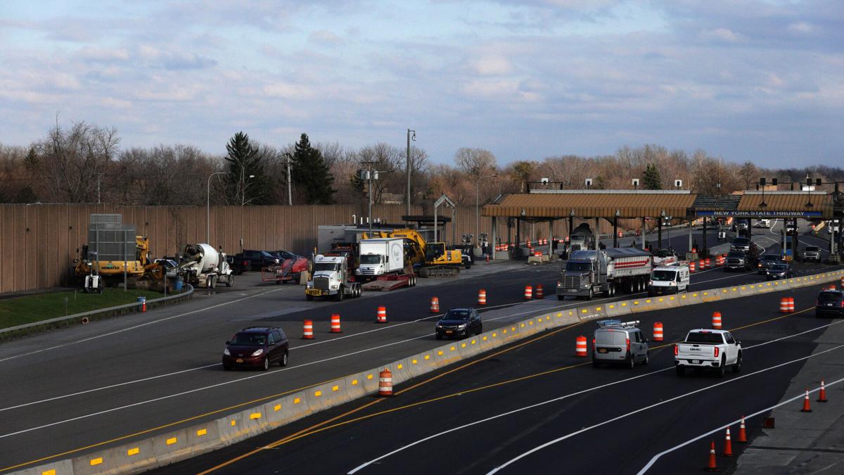 Williamsville, Lackawanna Thruway toll barriers coming down