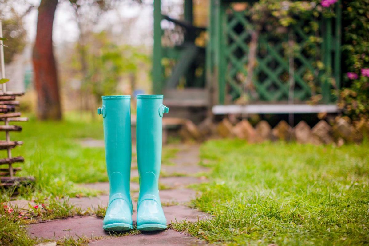 Chic Rain Boots We Re Not Pulling Your Leg Fashion Style Buffalonews Com