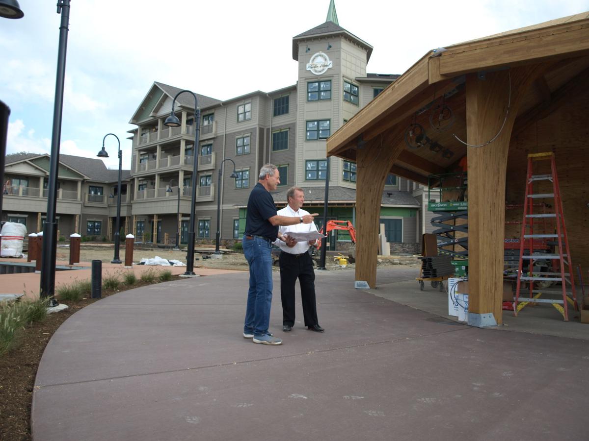 Hart-Krog-Harbor-Hotel