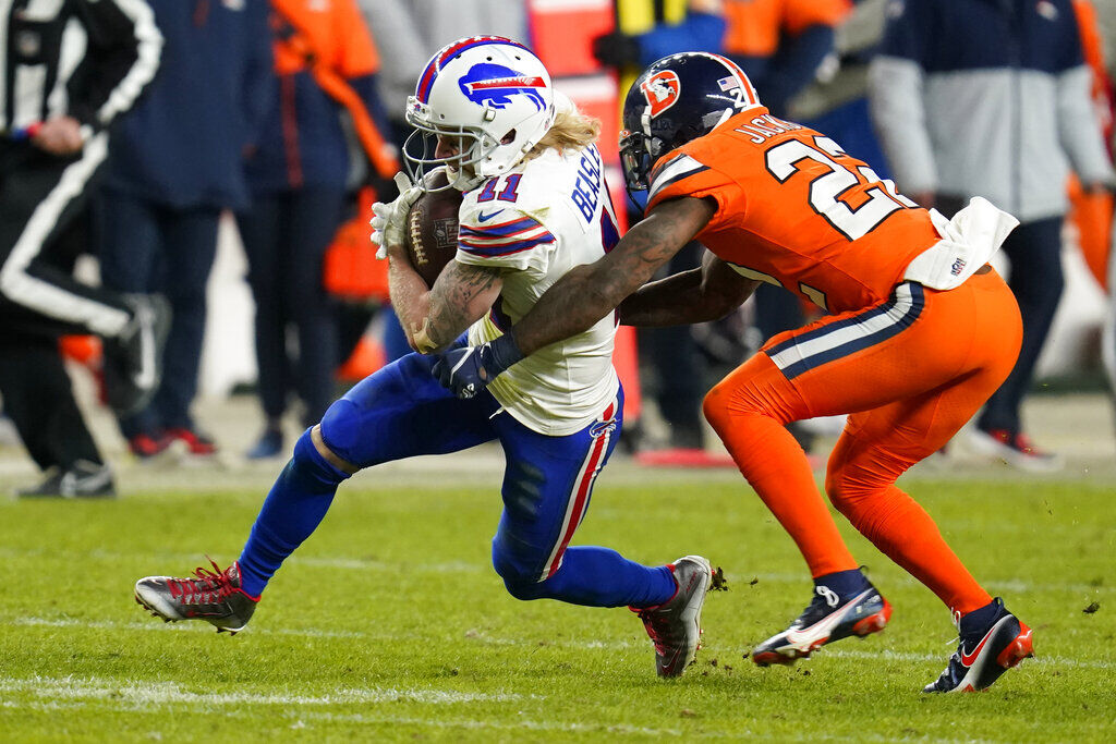 Bills Beat Broncos 48-19 for First AFC East Crown Since 1995