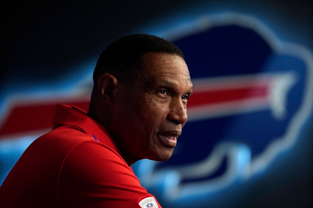 Proving ground: Bills' defense stands atop NFL, providing optimism for  Leslie Frazier to get second head coaching chance