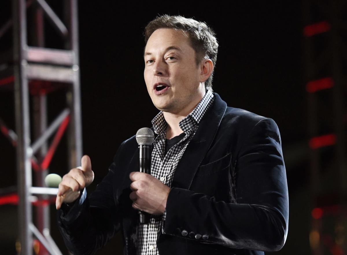 Elon Musk makes private visit to Buffalo Tesla plant