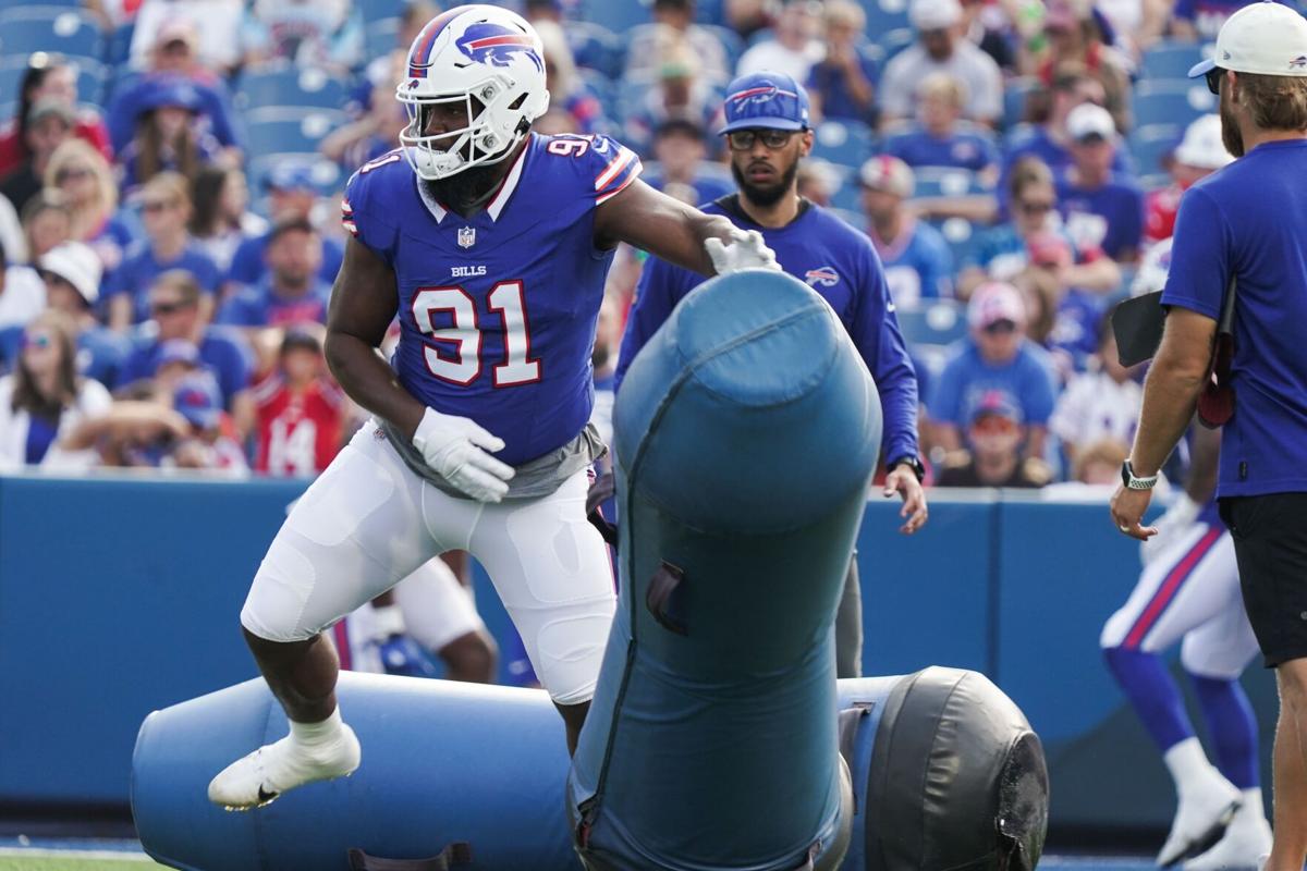 Buffalo Bills Blue and Red practice