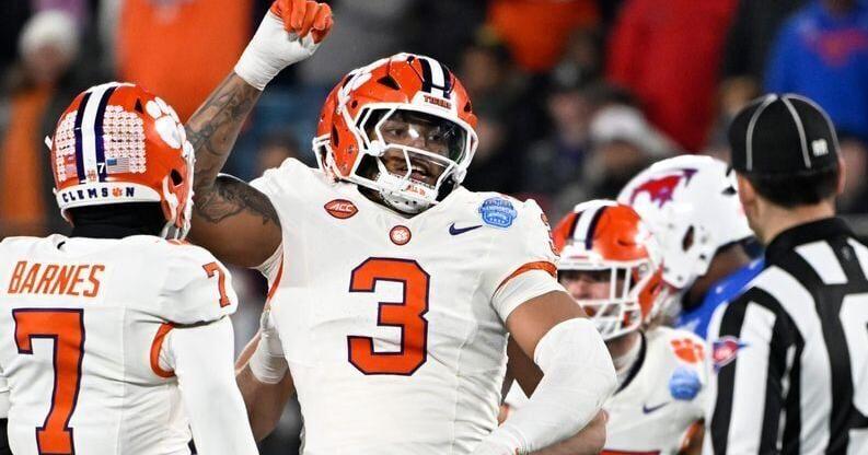 T.J. Parker's final season at Clemson didn't scare off Bills