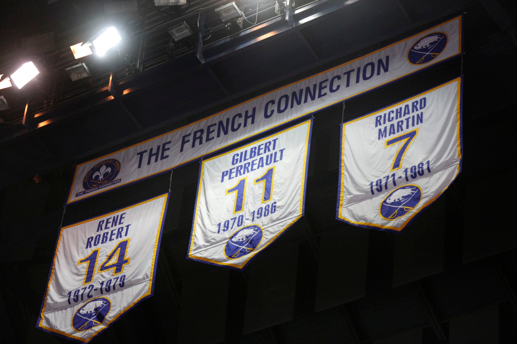 Nov. 15, 1995: Sabres retire the French 