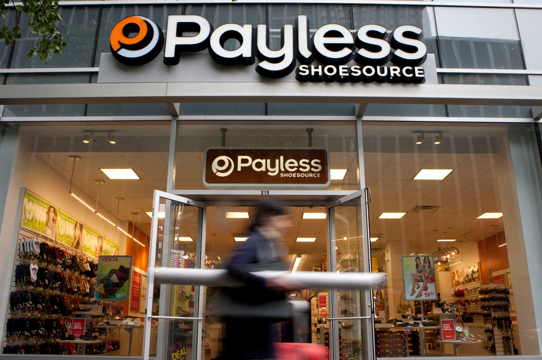 Payless ShoeSource closing five local 