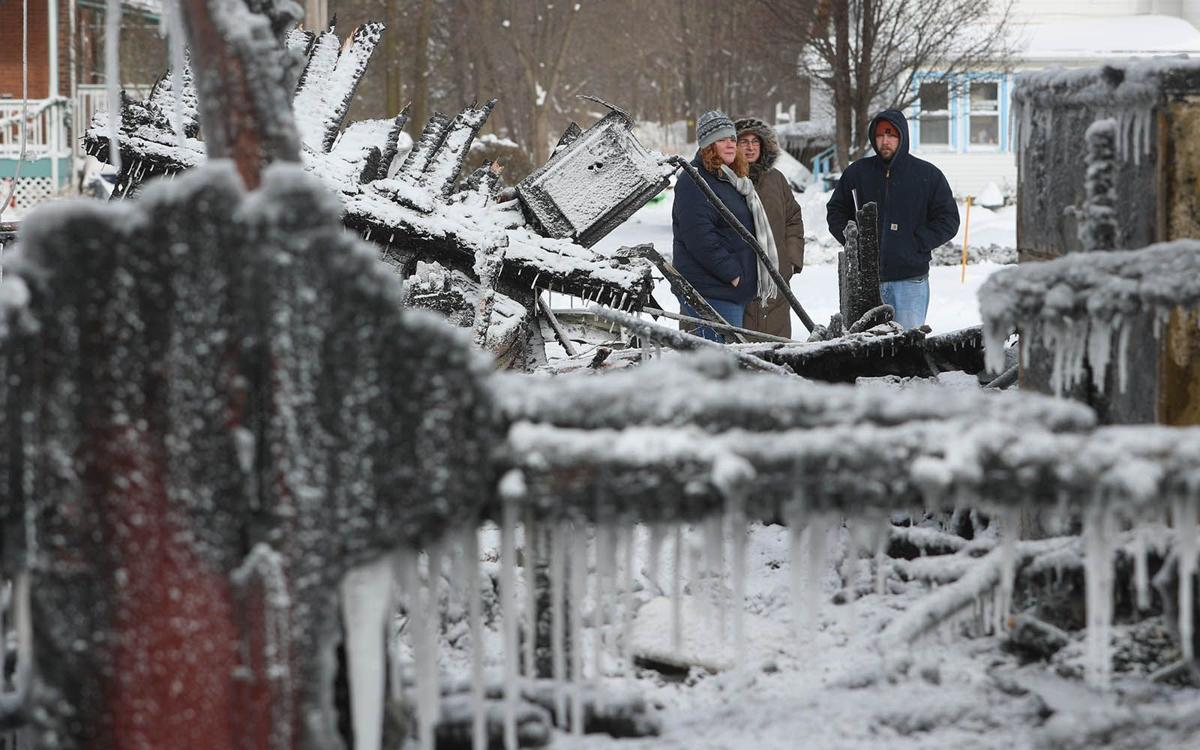 Barker awards contract for construction of new Village Hall and library