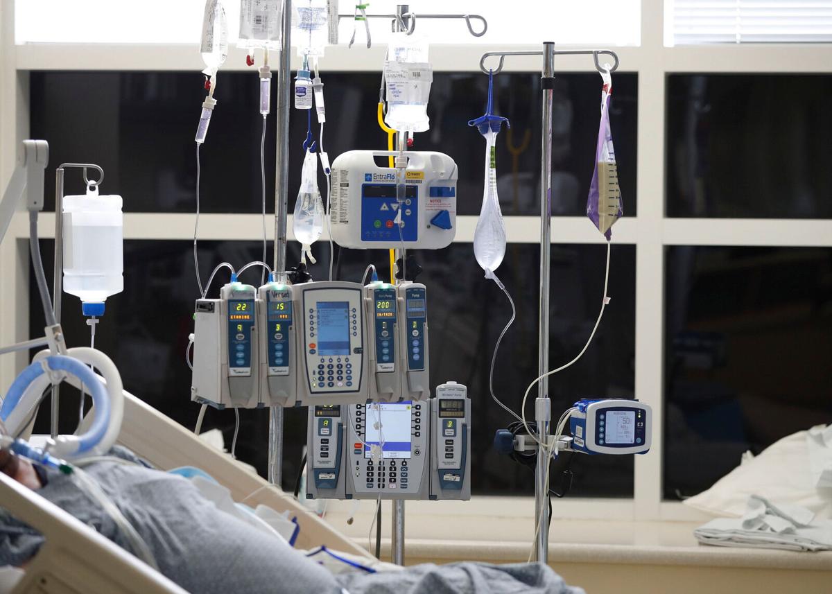 Covid-19 hospitalizations on the rise (copy)