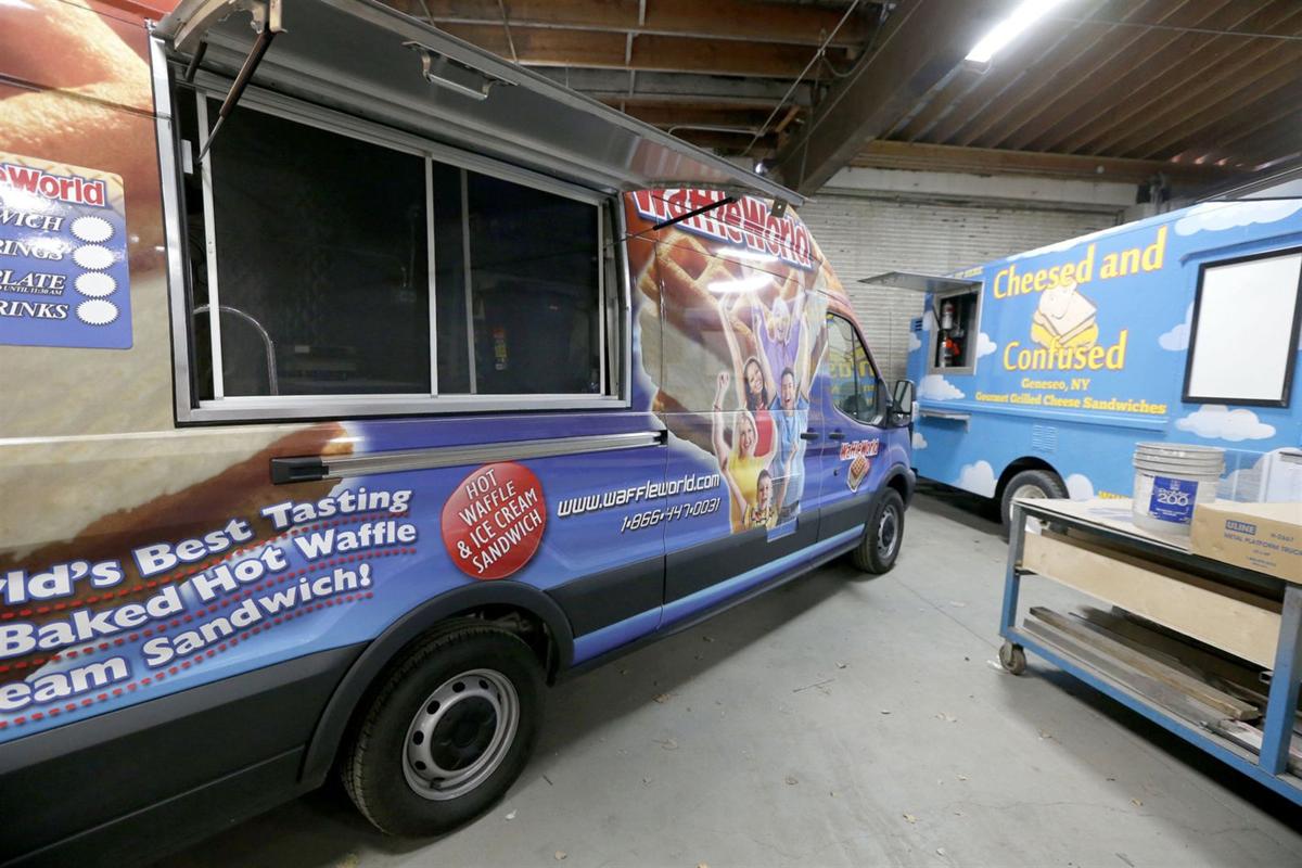 Buffalo Company Rolls With Rise Of The Retrofitted Food Truck Business Local Buffalonews Com
