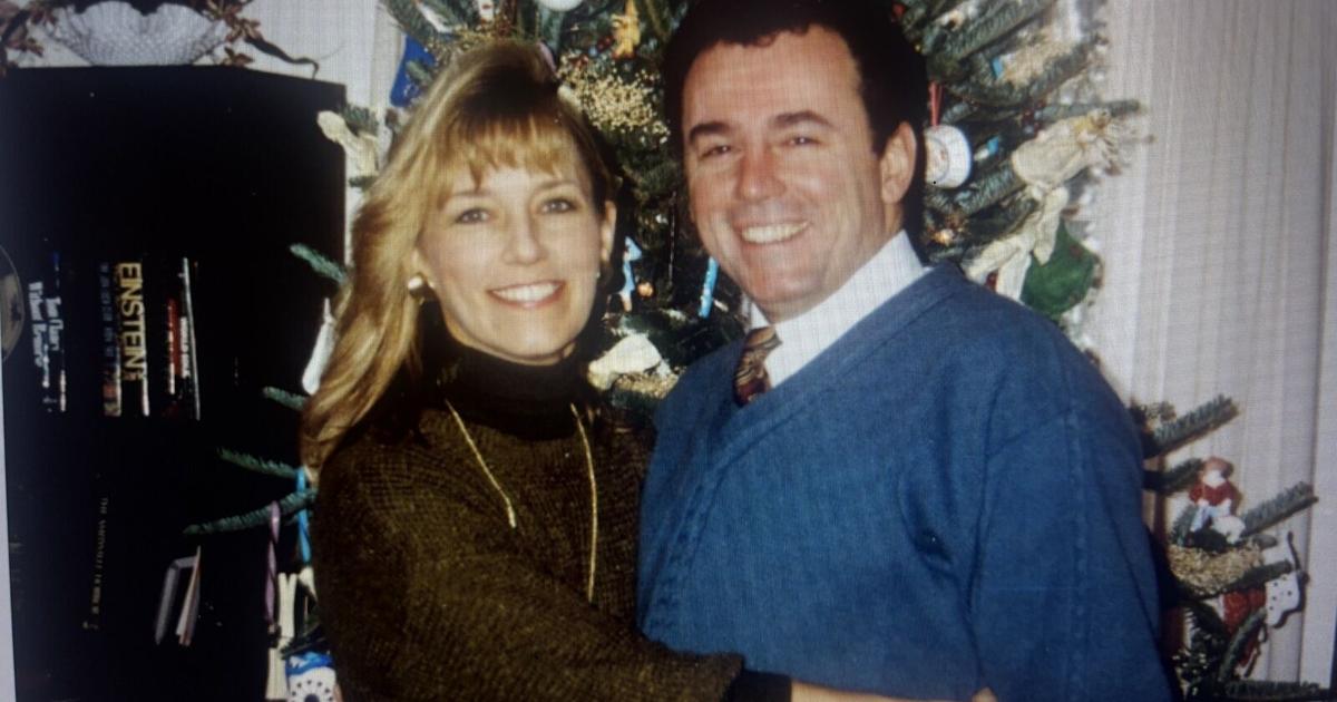 Coverage image for: He died on 9/11. She died on Flight 3407. Their Buffalo love story lives on. | Erik Brady