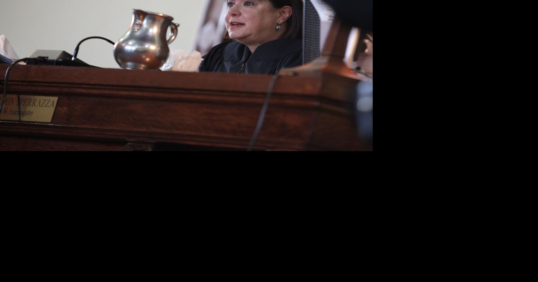 Niagara County judge can't hear criminal cases in 2017 because clerk