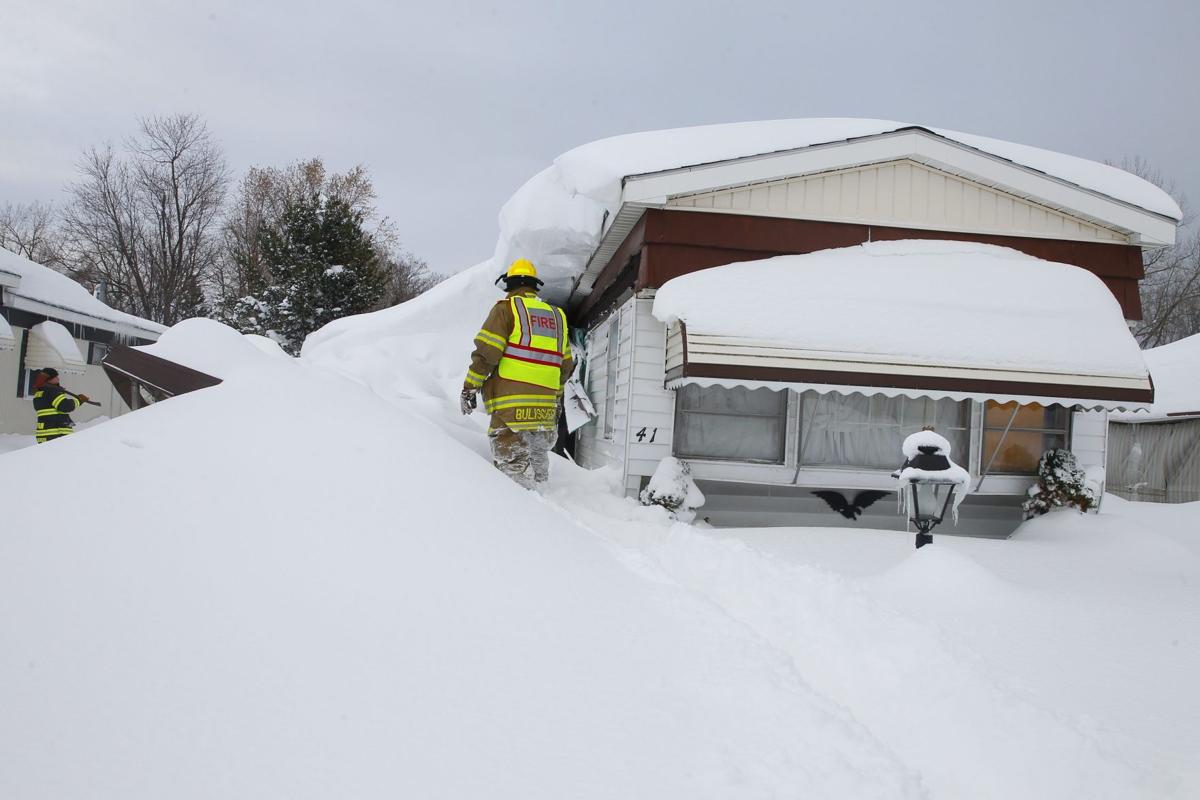 A Warning For Those Going On The Roof To Clear Snow Local News Buffalonews Com
