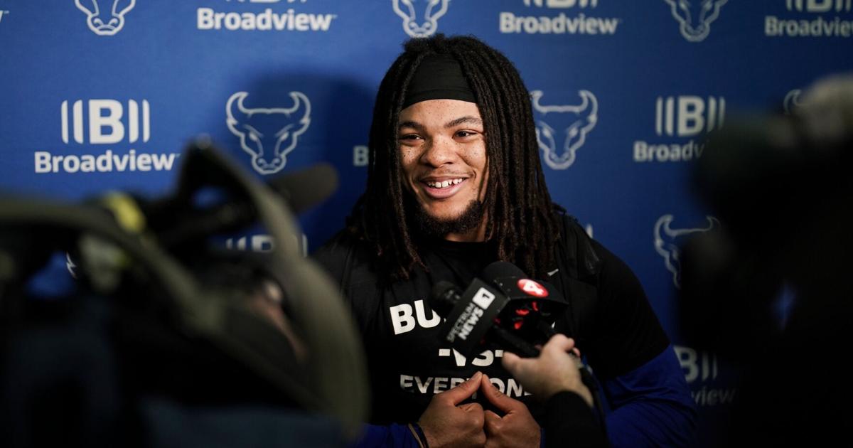 Red Merdock UB's Red Murdock can make a name for himself in NFL draft