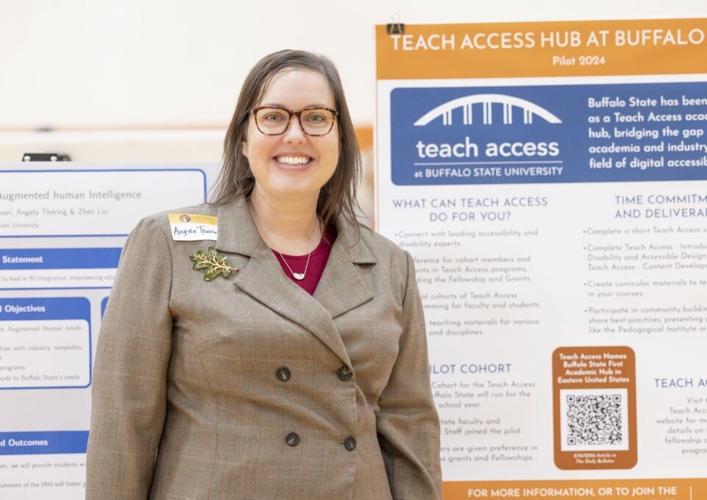 Faculty/Staff Achievements Roundup: Thering receives SUNY Online Effective Practice Award