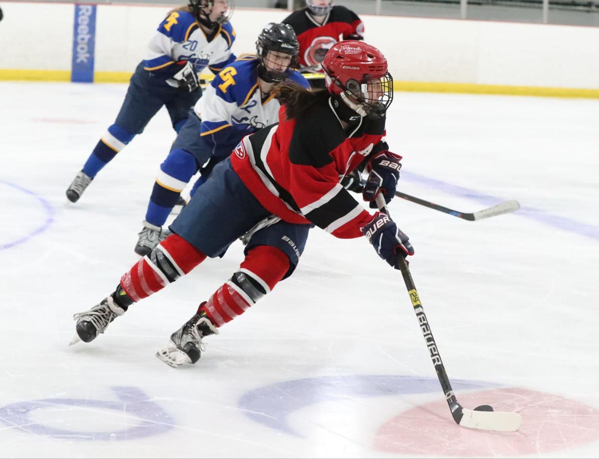 Threatening Weather Leads To Rescheduling Of Sunday S Hockey Finals Girls Basketball Slate High School Buffalonews Com