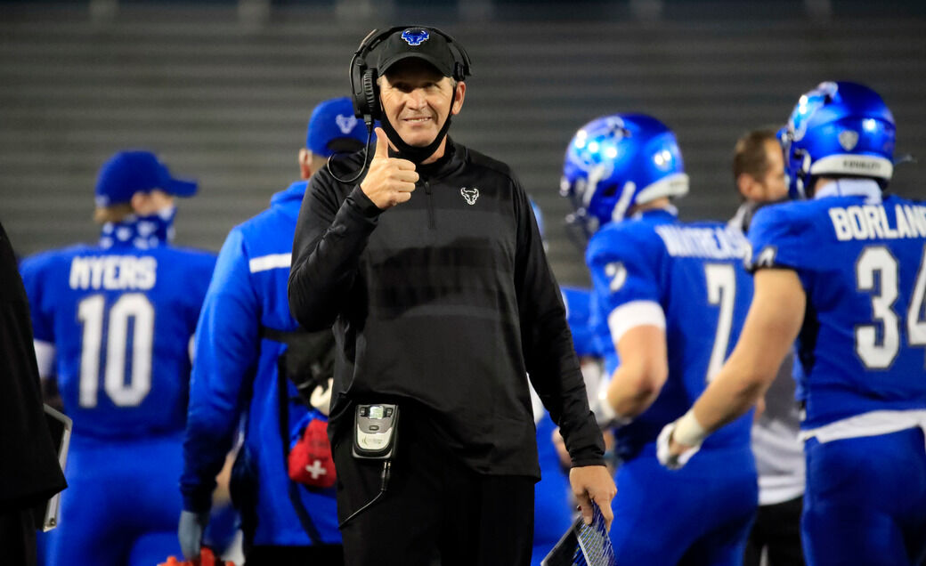 UB moves up in AP Top rankings; Lance Leipold mentioned as potential Power Five candidate | College Sports | buffalonews.com